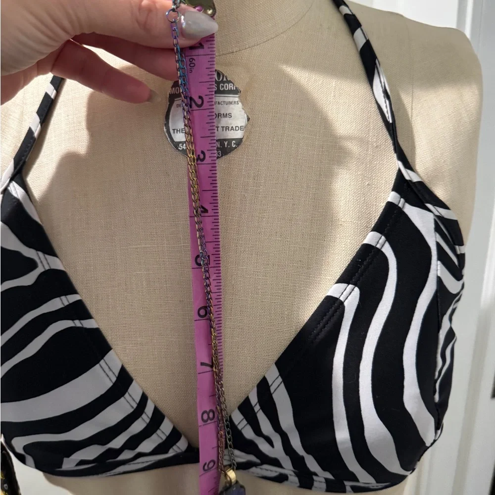 Colorful Rectangular Pendant Necklace - Picture 10 of 10